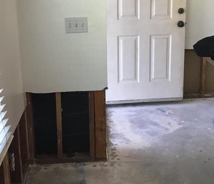 Water loss with wall cuts in San Bernardino, Ca